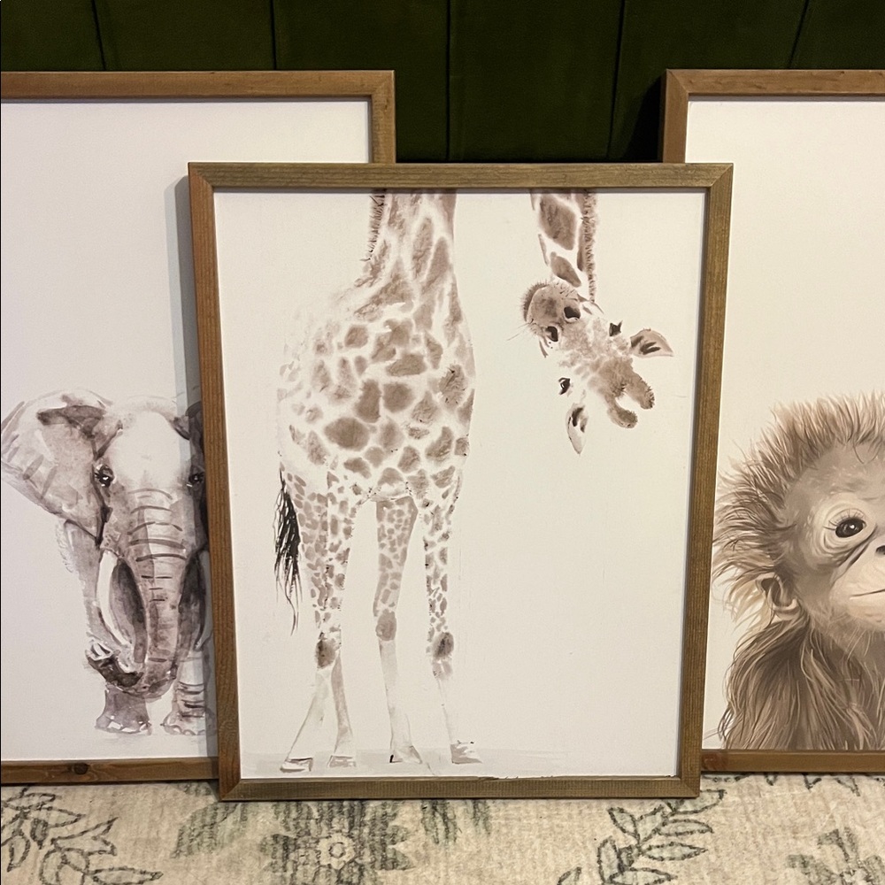 Framed Neutral Giraffe Wall Art - Unbranded